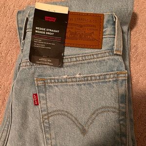 Levi’s straight leg size 24 brand new with tags